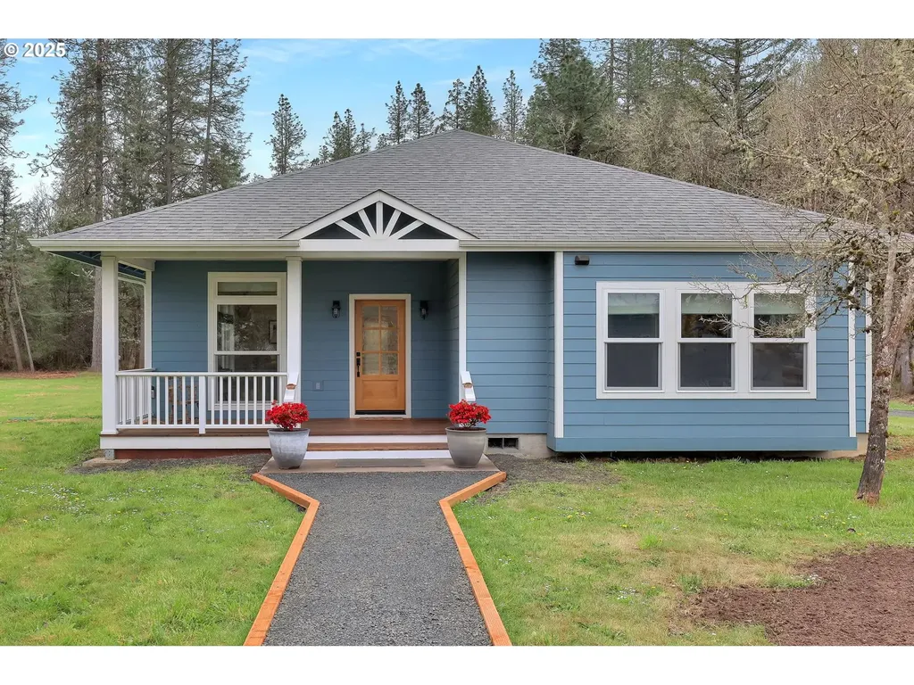 24456 Warthen Road Elmira OR 97437