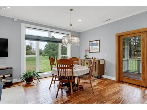 24456 Warthen Road Elmira OR 97437