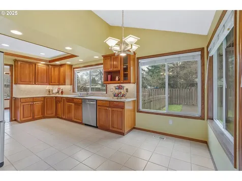 2340 SE Singing Woods Drive Hillsboro OR 97123