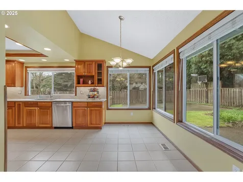 2340 SE Singing Woods Drive Hillsboro OR 97123