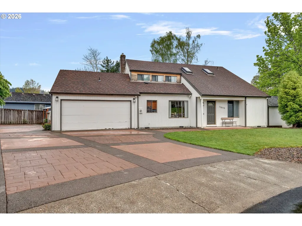 13615 SE 124th Place Clackamas OR 97015