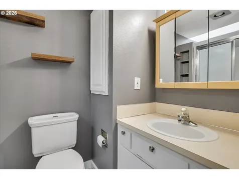 13615 SE 124th Place Clackamas OR 97015
