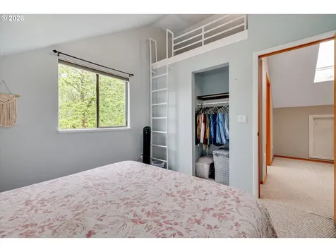 13615 SE 124th Place Clackamas OR 97015