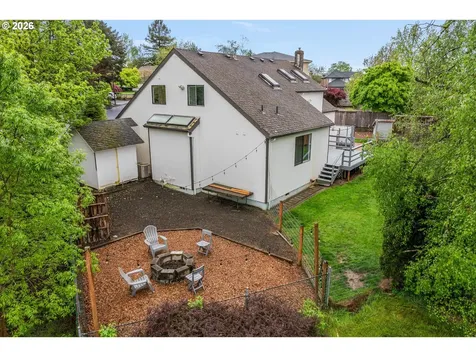 13615 SE 124th Place Clackamas OR 97015