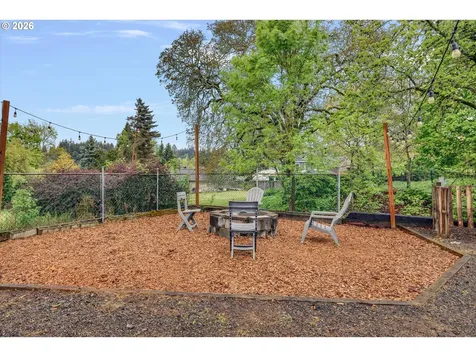 13615 SE 124th Place Clackamas OR 97015