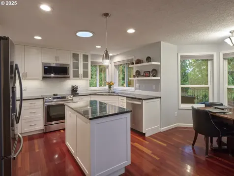 16008 NE 26th Street Vancouver WA 98684