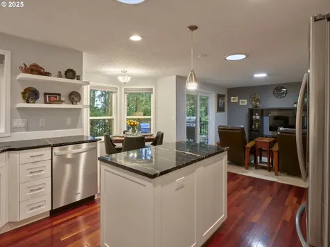 16008 NE 26th Street Vancouver WA 98684