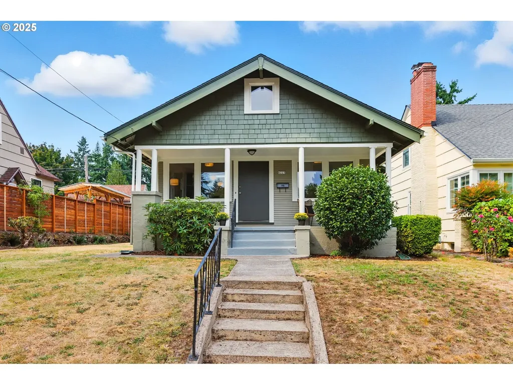 6223 NE 24th Avenue Portland OR 97211