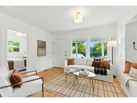 6223 NE 24th Avenue Portland OR 97211