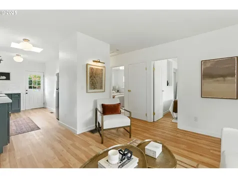6223 NE 24th Avenue Portland OR 97211