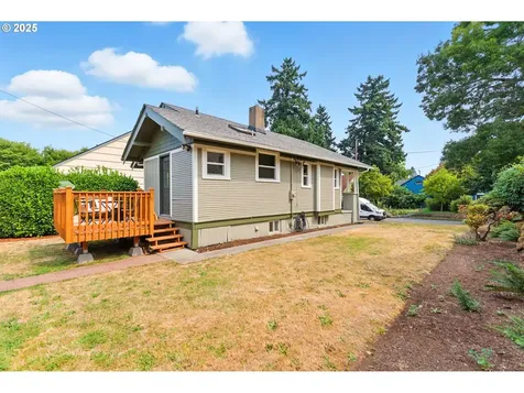 6223 NE 24th Avenue Portland OR 97211