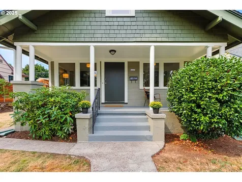 6223 NE 24th Avenue Portland OR 97211