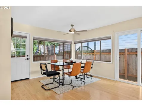 1323 SW Carson Street Portland OR 97219