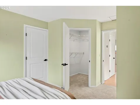 1323 SW Carson Street Portland OR 97219
