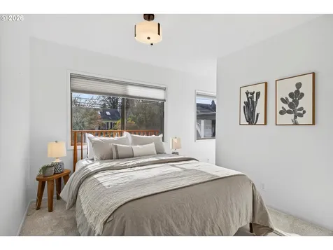 1323 SW Carson Street Portland OR 97219