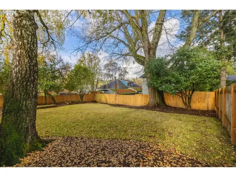 1323 SW Carson Street Portland OR 97219