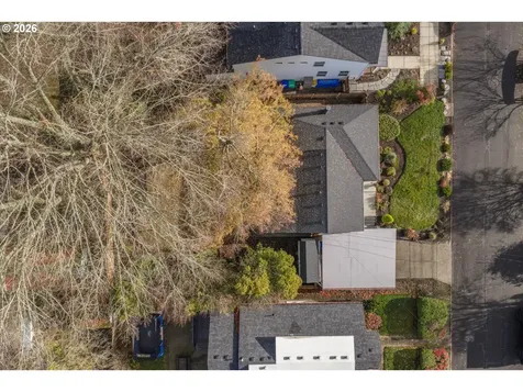 1323 SW Carson Street Portland OR 97219