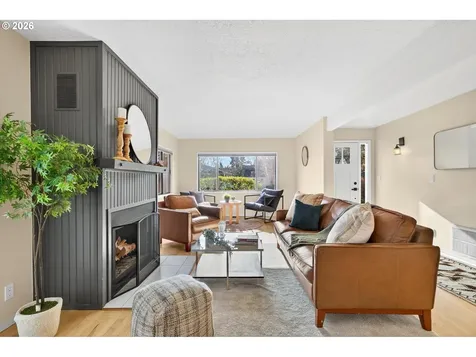 1323 SW Carson Street Portland OR 97219