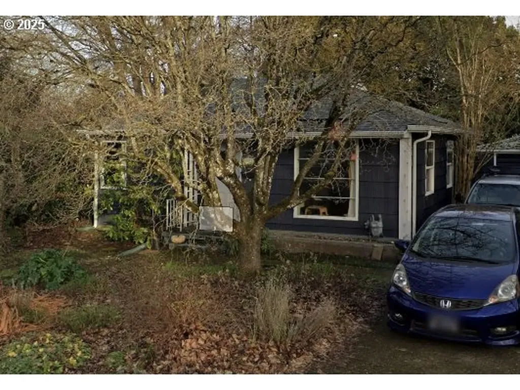 3202 SE 62nd Avenue Portland OR 97206