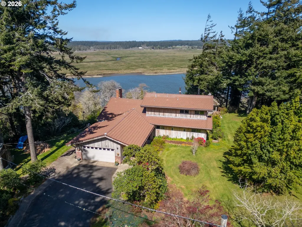 56358 Rusty Road Bandon OR 97411