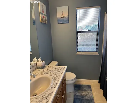 729 NE Rogahn Street Hillsboro OR 97124