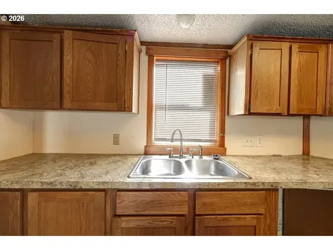 1009 King Salmon Place Hammond OR 97121