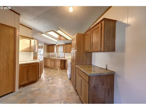 1009 King Salmon Place Hammond OR 97121