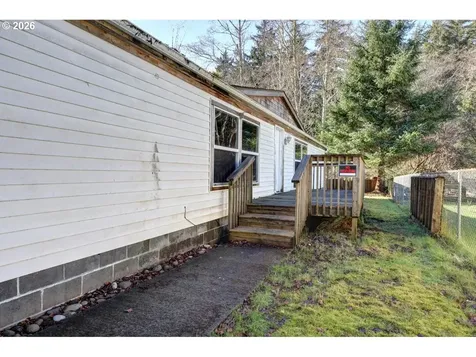 1009 King Salmon Place Hammond OR 97121