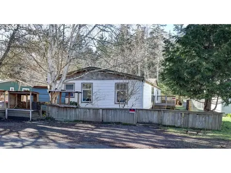 1009 King Salmon Place Hammond OR 97121