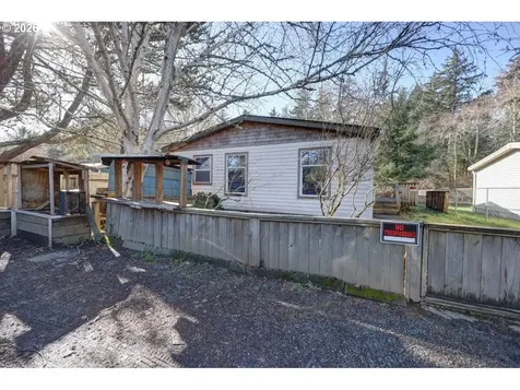 1009 King Salmon Place Hammond OR 97121
