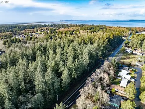 1009 King Salmon Place Hammond OR 97121
