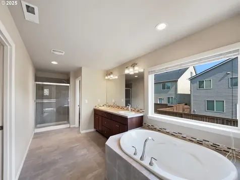 7074 NW 168th Avenue Portland OR 97229