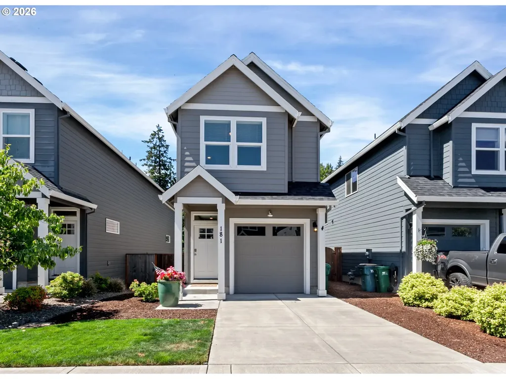 181 E Wayno Way Newberg OR 97132