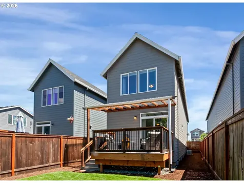181 E Wayno Way Newberg OR 97132