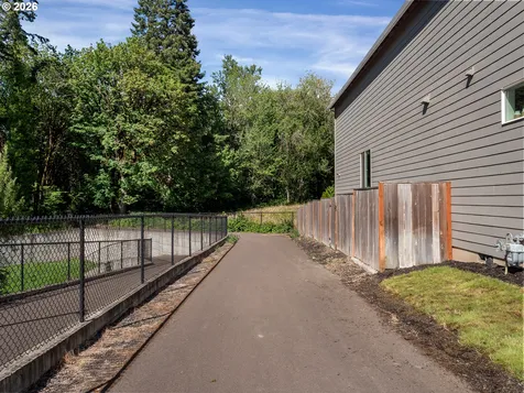 181 E Wayno Way Newberg OR 97132