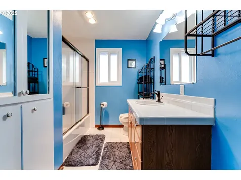 623 Clairmont Drive Eugene OR 97404