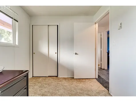 623 Clairmont Drive Eugene OR 97404
