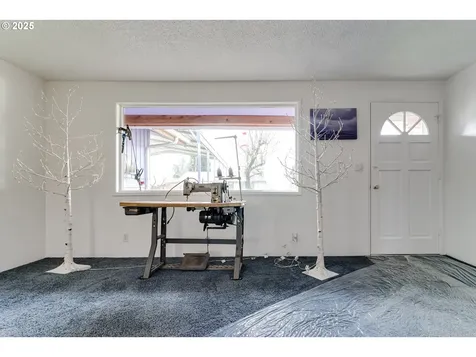 623 Clairmont Drive Eugene OR 97404