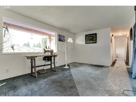 623 Clairmont Drive Eugene OR 97404