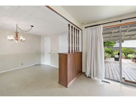 1627 NE 143rd Avenue Portland OR 97230