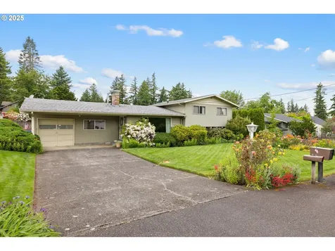 1627 NE 143rd Avenue Portland OR 97230