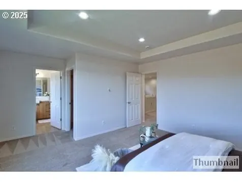 1075 SE Tamora Avenue Hillsboro OR 97123