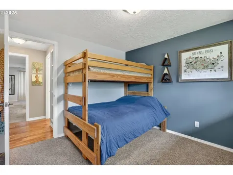 3717 SE Stott Court Troutdale OR 97060