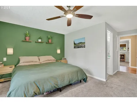 3717 SE Stott Court Troutdale OR 97060