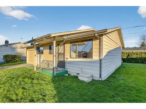 1620 Thompson Road Woodburn OR 97071