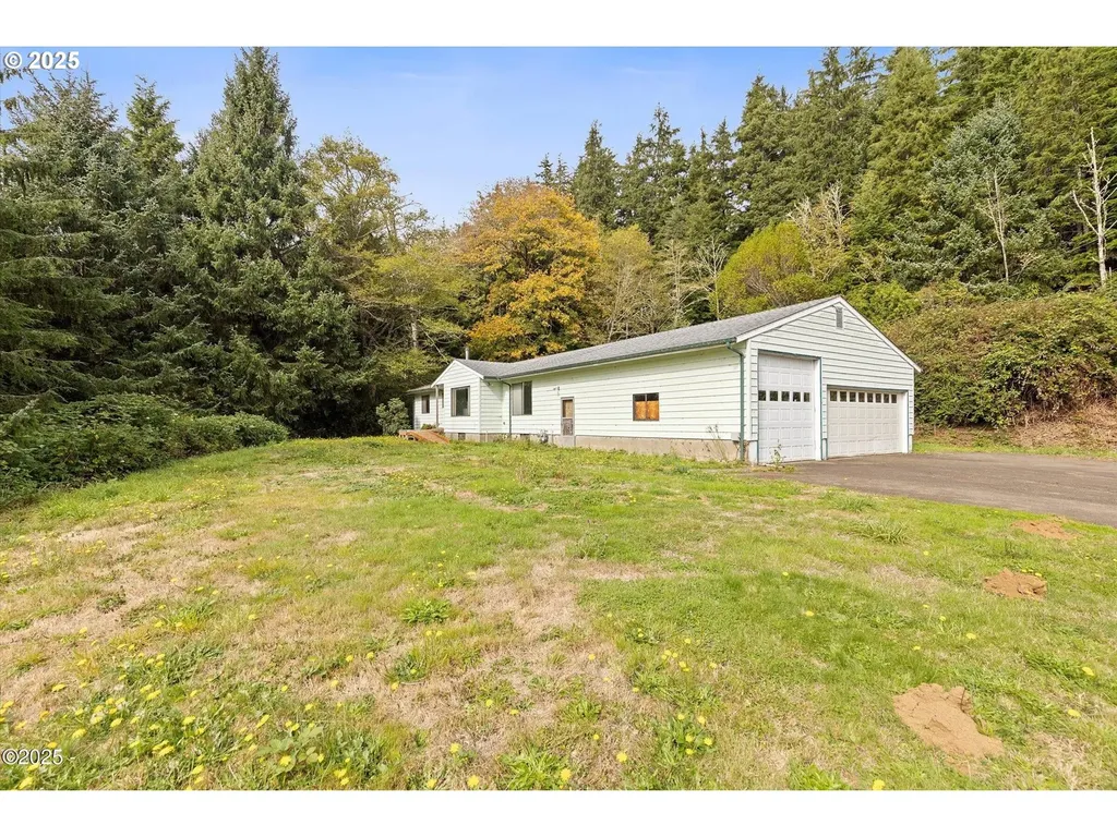 1153 S Drift Creek Road Lincoln City OR 97367