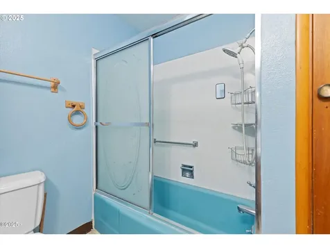 1153 S Drift Creek Road Lincoln City OR 97367