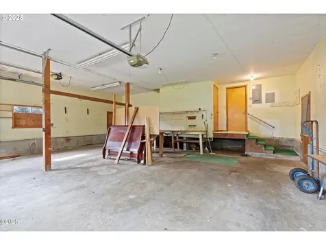 1153 S Drift Creek Road Lincoln City OR 97367