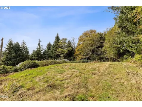 1153 S Drift Creek Road Lincoln City OR 97367
