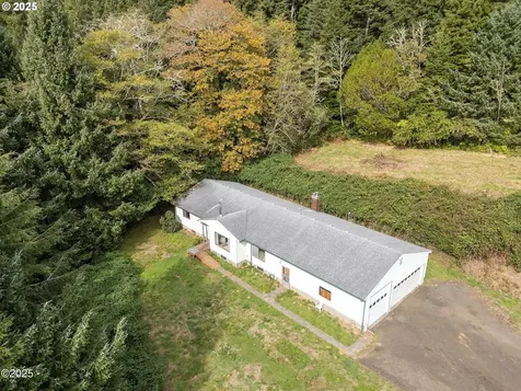 1153 S Drift Creek Road Lincoln City OR 97367